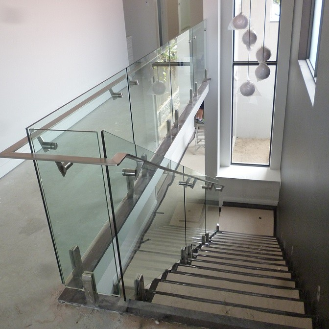 glass railing with stainless steel spigot