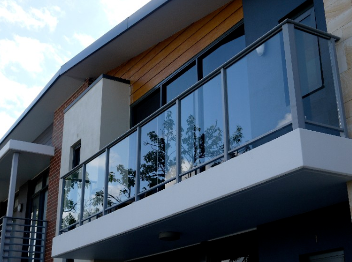balcony aluminium glass fence 