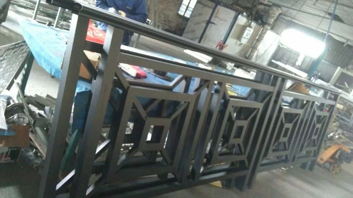 aluminium balcony railing